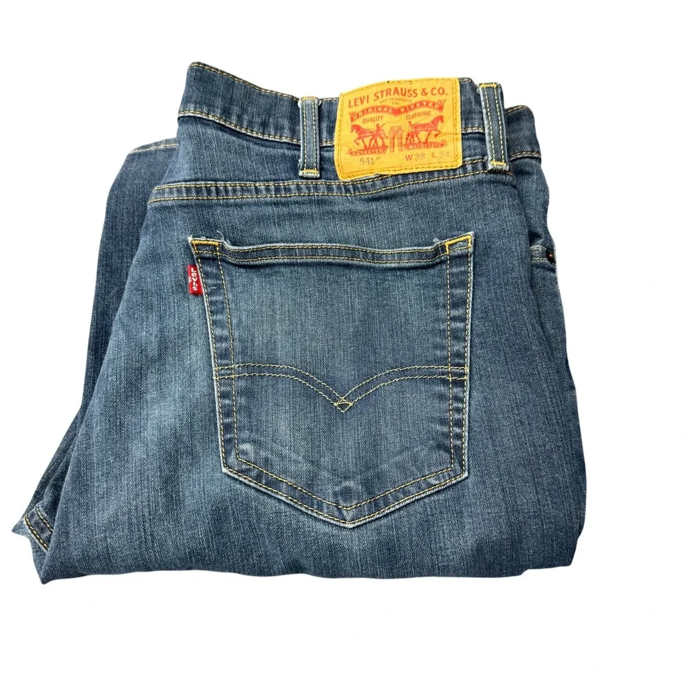 Levi's 541 Jeans‎ Mens 38x34 (38x32 ACTUAL) Athletic Taper Blue Denim Classic